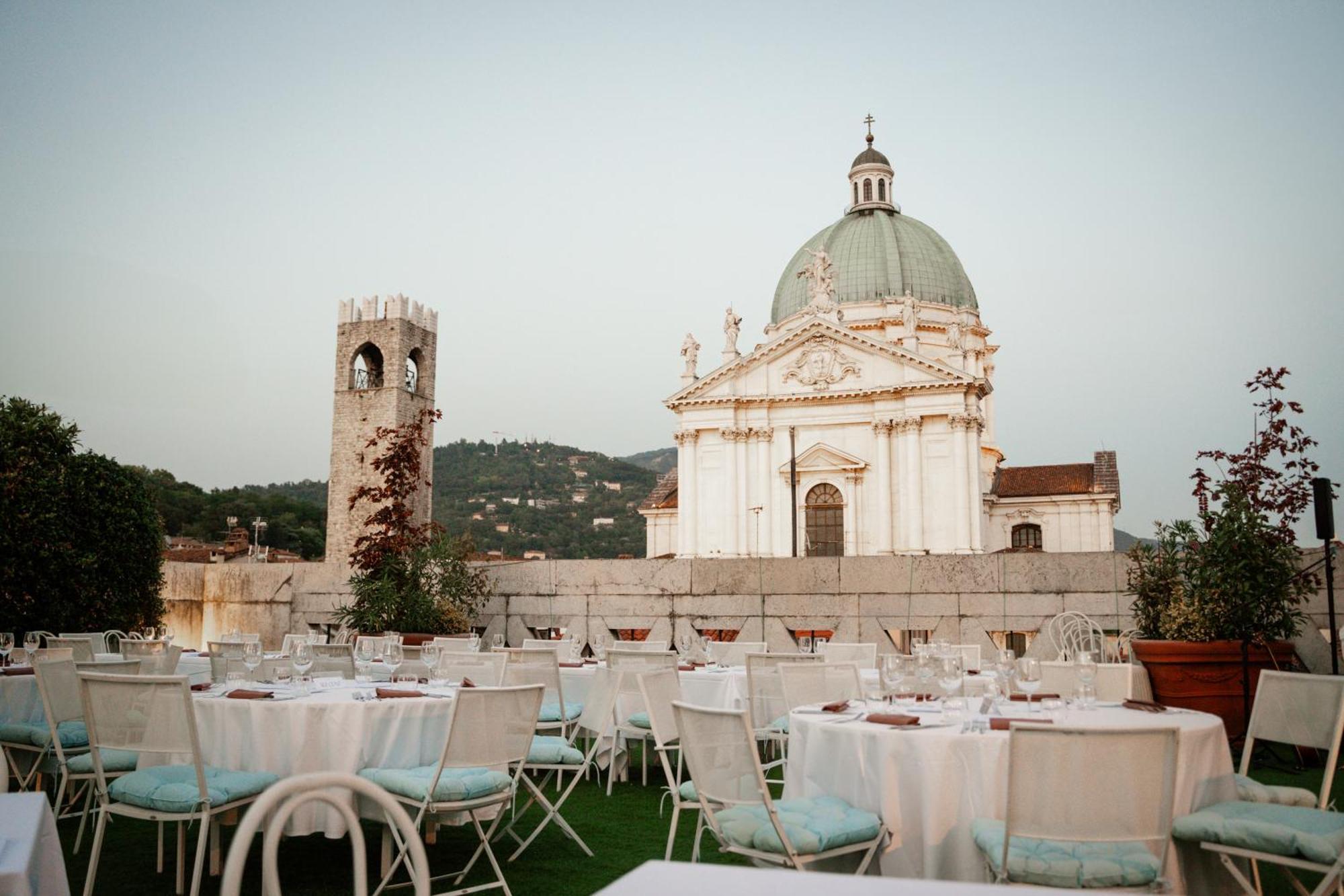 Hotel Vittoria Brescia megye Kültér fotó