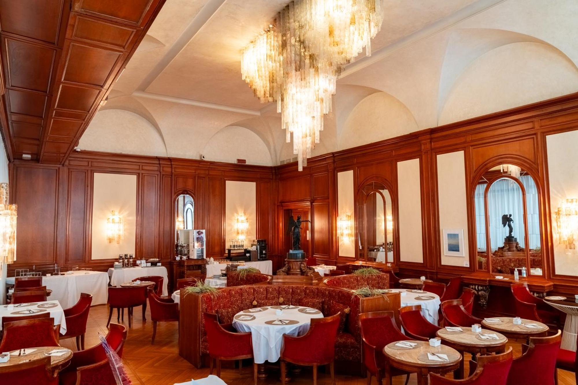 Hotel Vittoria Brescia megye Kültér fotó